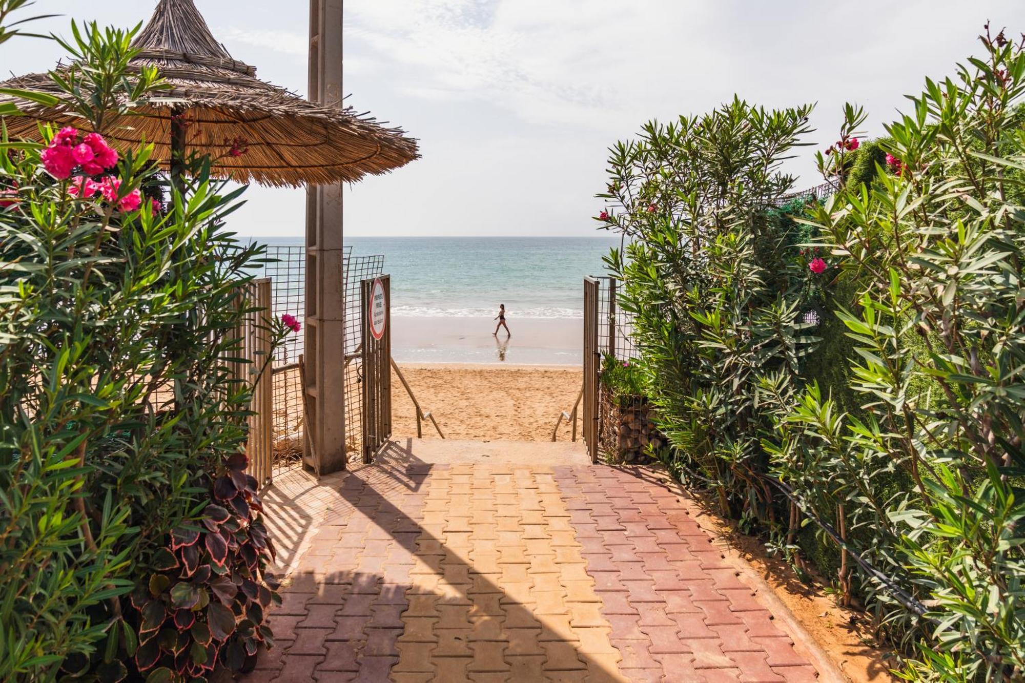 Loca Beach Taghazout Bagian luar foto